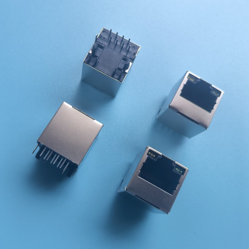 CSG511B048AA1A8D(RJ45 8P8C 10/1000铁壳180/度）